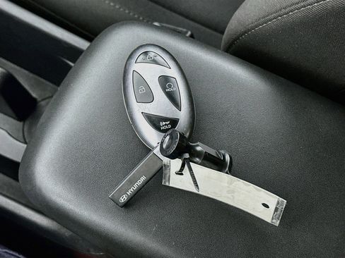 Used 2025 Hyundai Kona SEL FWD image 26