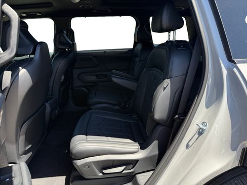 New 2027 Kia Telluride SX X-Line AWD/4WD image 16