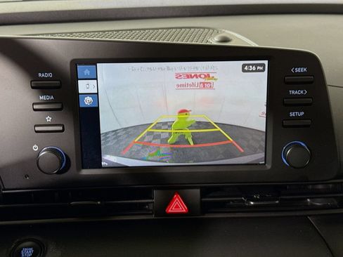 Certified 2025 Hyundai Elantra Sport FWD image 6