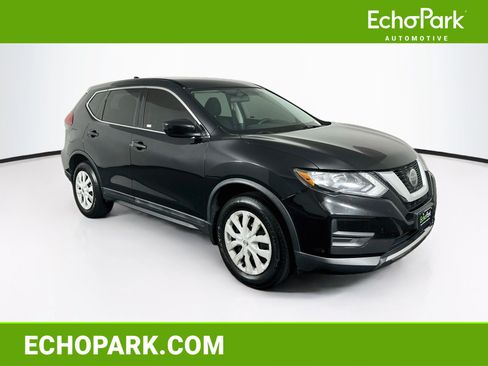 Used 2018 Nissan Rogue S AWD/4WD image 1
