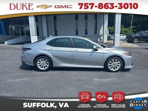 Used 2023 Toyota Camry LE image 19