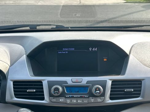 Used 2012 Honda Odyssey EX image 33