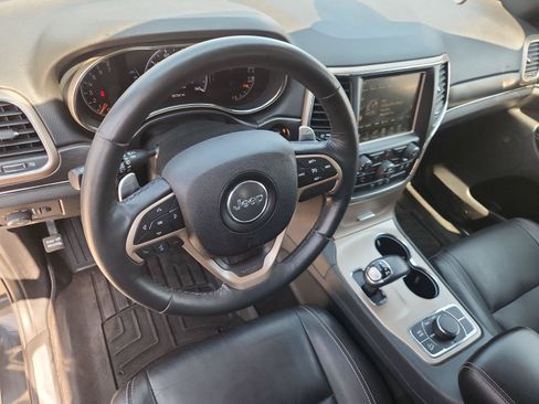 Used 2015 Jeep Grand Cherokee Limited AWD/4WD image 10