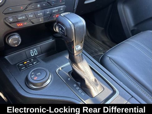 Used 2020 Ford Ranger Lariat w/ FX4 Off-Road Package image 29