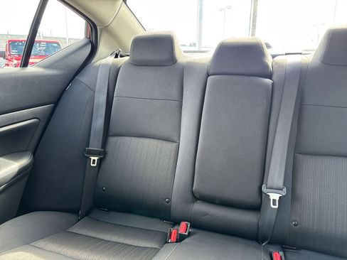 Used 2025 Nissan Altima 2.5 SV FWD image 40