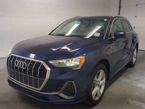 Used 2022 Audi Q3 2.0T Premium w/ Convenience Package image 10