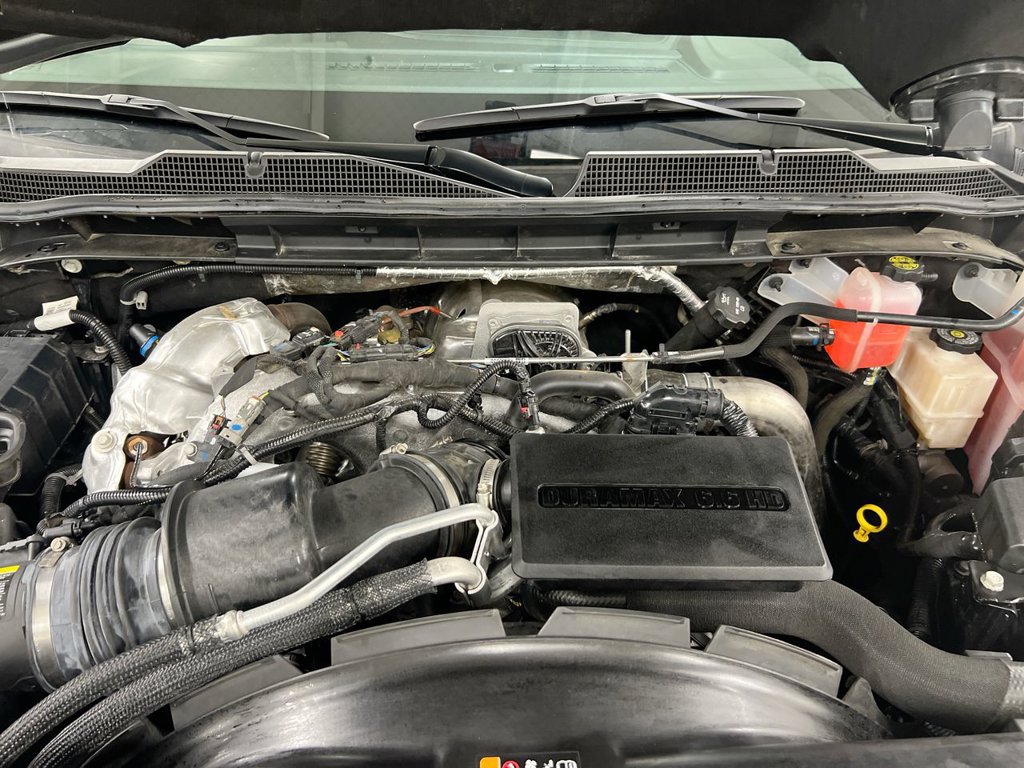 Used 2025 Chevrolet Silverado 2500 LT w/ Trail Boss Package AWD/4WD image 25