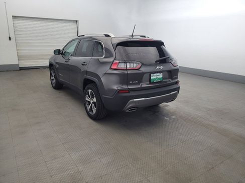 Used 2019 Jeep Cherokee Limited AWD/4WD image 5