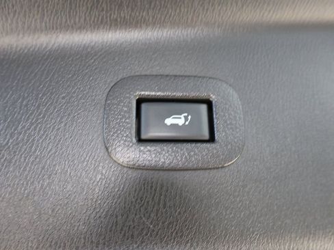 Used 2024 INFINITI QX80 Luxe image 17