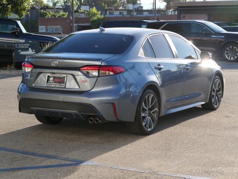 Used 2021 Toyota Corolla SE w/ Carpet Mat Package (TMS) image 5