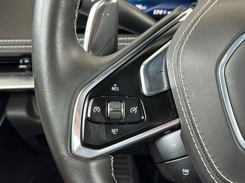 Used 2021 Chevrolet Corvette Stingray Premium Cpe w/ Z51 Performance Package RWD image 26
