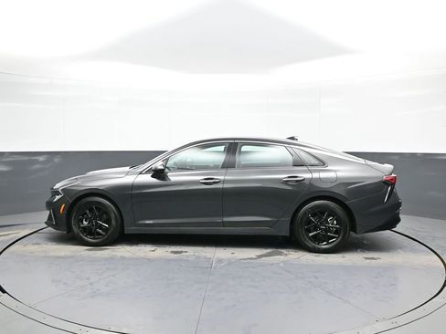 Used 2025 Kia K5 LXS image 9