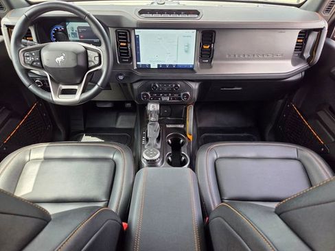 Used 2024 Ford Bronco Badlands AWD/4WD image 14