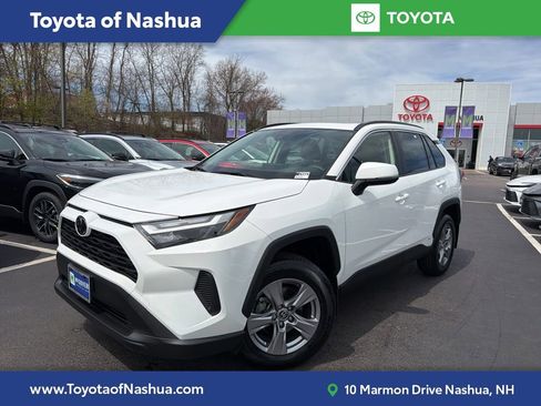Used 2025 Toyota RAV4 XLE w/ Convenience Package AWD/4WD image 1