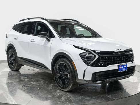 Used 2025 Kia Sportage X-Line w/ Premium Package AWD/4WD image 9