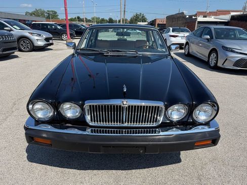 Used 1987 Jaguar XJ6 RWD image 12
