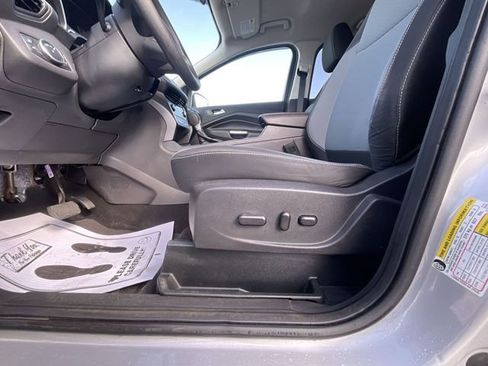Used 2017 Ford Escape SE AWD/4WD image 13