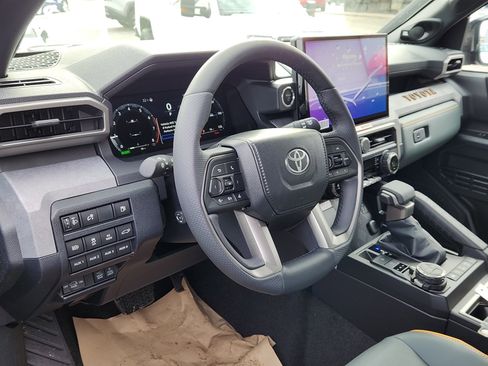 New 2026 Toyota 4Runner 4WD image 11