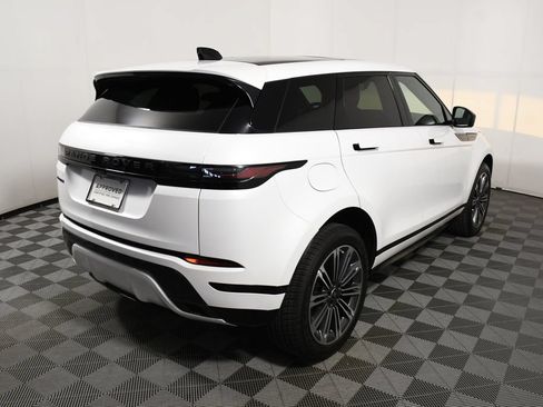 Certified 2026 Land Rover Range Rover Evoque Dynamic SE AWD/4WD image 6