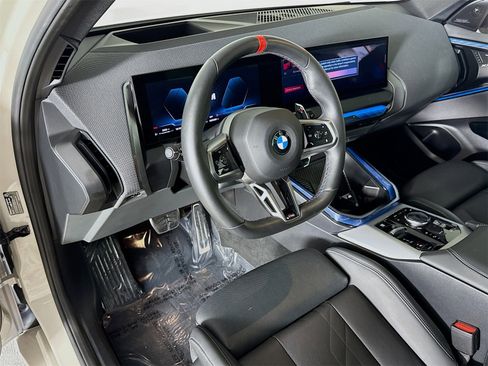 Used 2025 BMW X3 M50 w/ Premium Package image 9