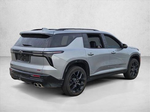 Certified 2025 Chevrolet Traverse RS w/ LPO, Floor Liner Package image 5