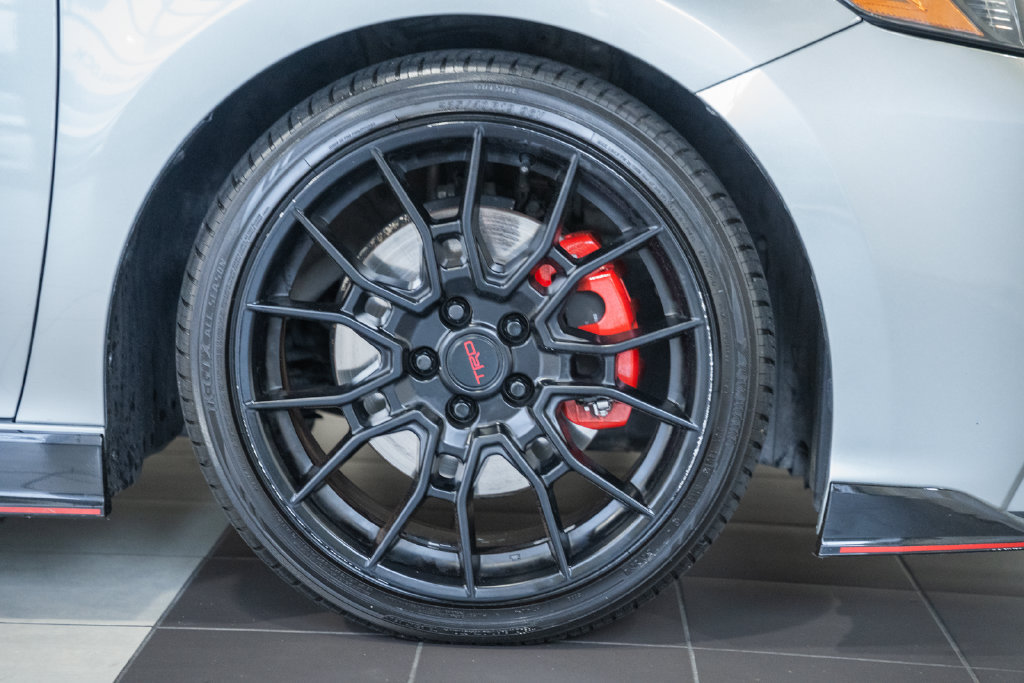Used 2020 Toyota Camry TRD FWD image 15