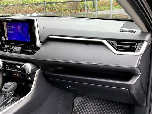 Certified 2023 Toyota RAV4 LE image 18