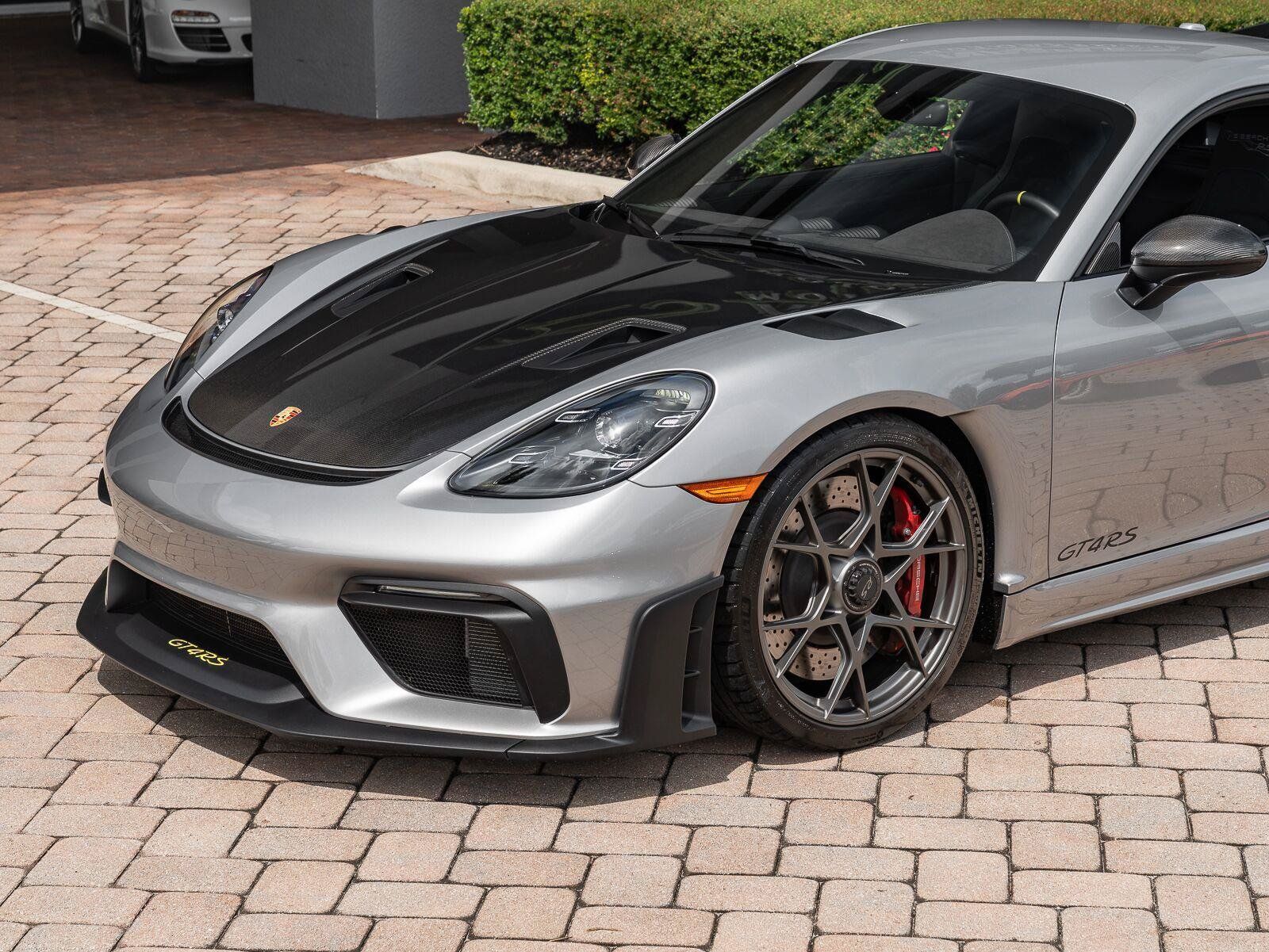 Used 2024 Porsche 718 Cayman GT4 RS RWD image 38