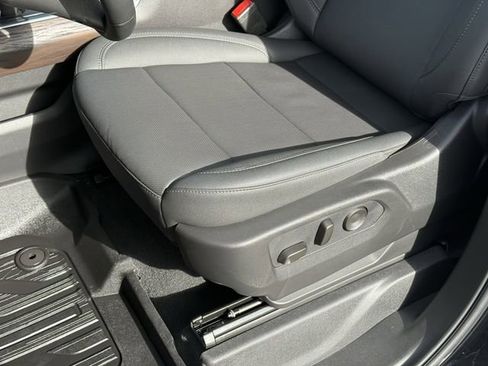 Used 2026 GMC Sierra 1500 SLT w/ SLT Premium Plus Package image 15