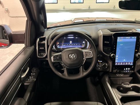 New 2026 RAM 1500 Big Horn AWD/4WD image 29