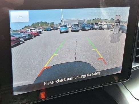 Certified 2022 Ford Explorer XLT w/ Equipment Group 202A image 17