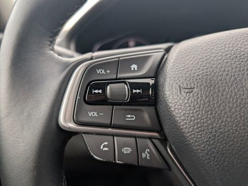 Used 2019 Honda Accord EX-L image 16