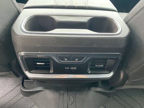 Used 2025 Chevrolet Silverado 1500 High Country w/ High Country Premium Package AWD/4WD image 20