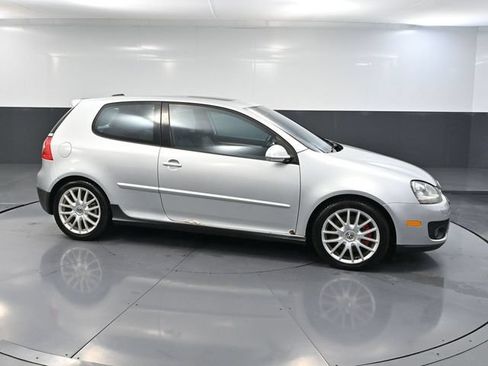 Used 2006 Volkswagen GTI 2.0T 2-Door FWD image 2