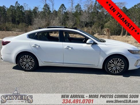 Used 2020 Kia Cadenza Technology image 4
