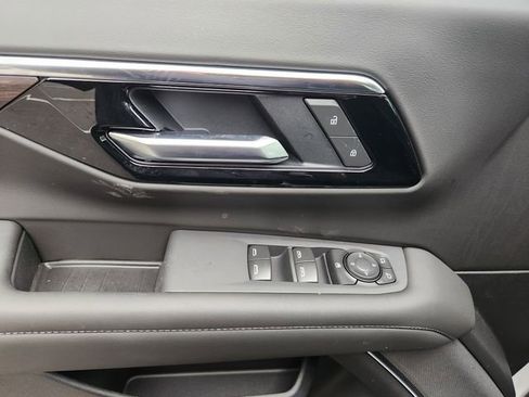 New 2026 Chevrolet Tahoe LS image 14