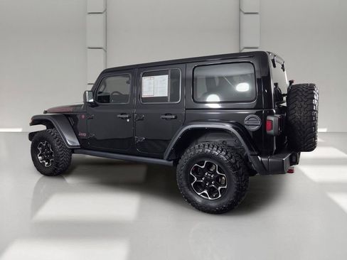 Used 2023 Jeep Wrangler Unlimited Rubicon w/ Cold Weather Group AWD/4WD image 7