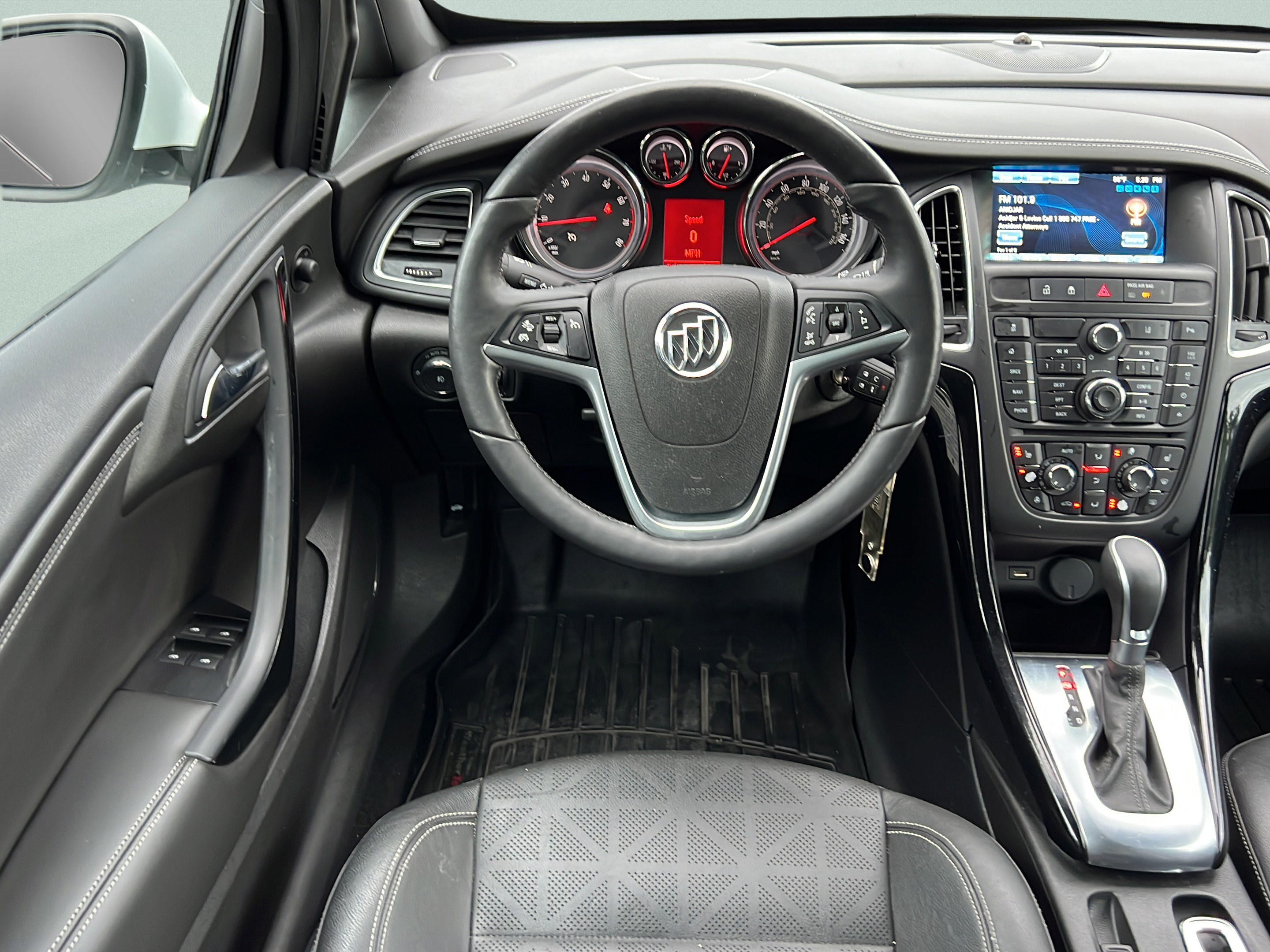 Used 2019 Buick Cascada Premium FWD image 11