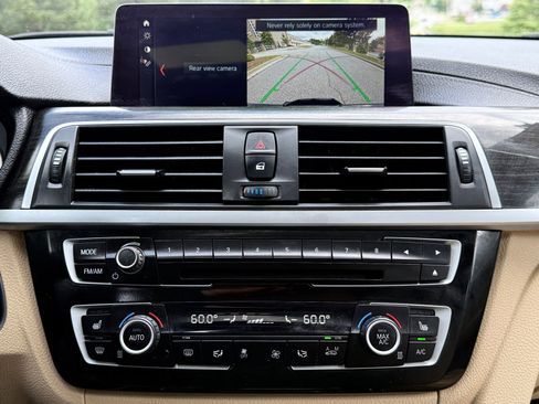 Used 2018 BMW 330i Sedan RWD image 29