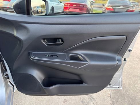 Used 2021 Nissan Versa S image 21
