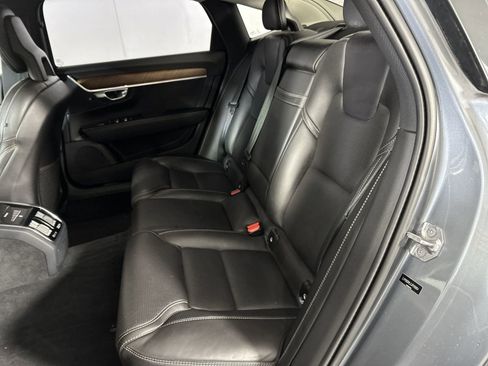 Used 2018 Volvo S90 T6 Inscription image 27