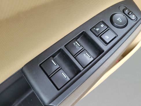 Used 2009 Honda Accord LX-P image 12