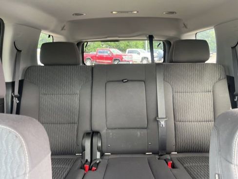 Used 2018 Chevrolet Tahoe LS RWD image 26