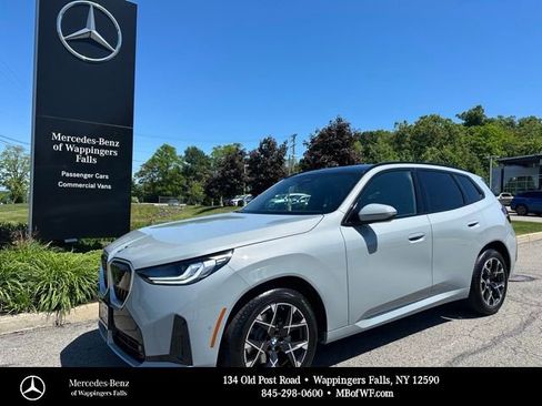 Used 2026 BMW X3 xDrive30i w/ Premium Package AWD/4WD image 1