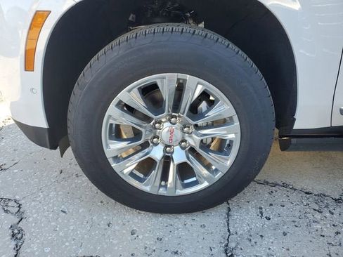 New 2026 GMC Yukon XL Denali w/ Sun & Power Step Package image 6