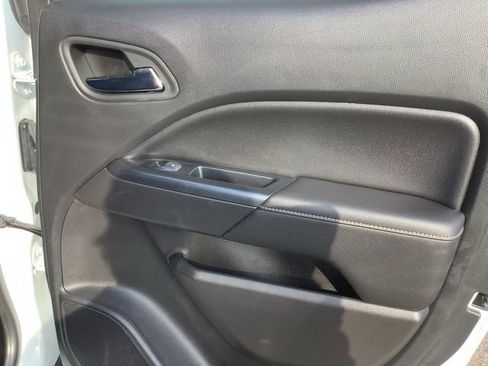 Used 2020 GMC Canyon Denali image 26