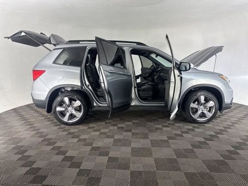 Certified 2019 Honda Passport Touring image 17