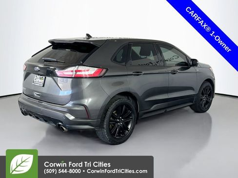 Used 2020 Ford Edge ST-Line w/ Cold Weather Package image 16