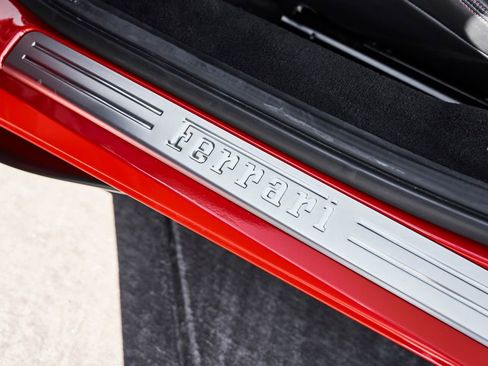 Used 2023 Ferrari F8 Tributo RWD image 38