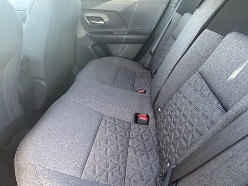 Certified 2025 Nissan Kicks SV image 12